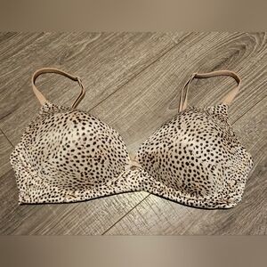Victorias Secret Cheetah Print Body By Victoria Super Soft No Wire Bra 38D 38 D
